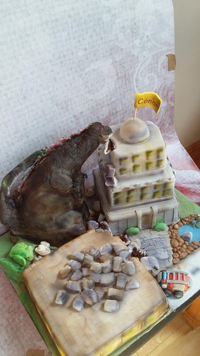 Godzilla - Cake by Lorna