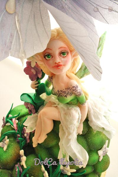The fairy April - Cake by PALOMA SEMPERE GRAS