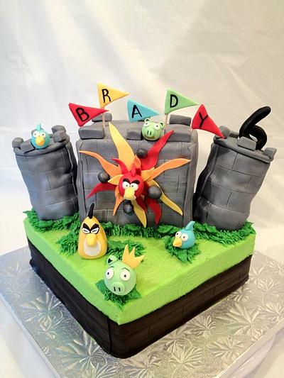 Angry Birds Castle - Cake by Dawn Henderson
