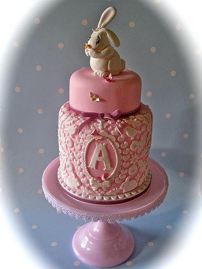 A is for Amelie - Cake by Lynette Horner