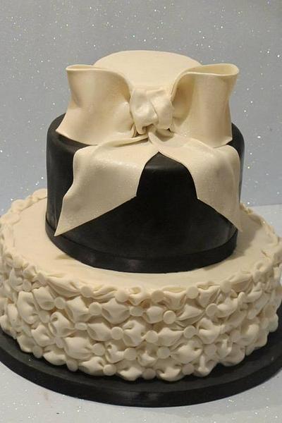 Black and White Wedding Cake  - Cake by Charlotte's Pastry