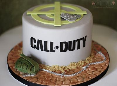 Call of Duty - Cake by Sweet Pea Tailored Confections