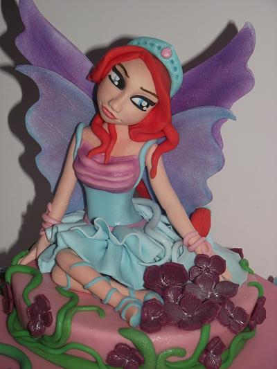 bloom winx - Cake by NanyDelice