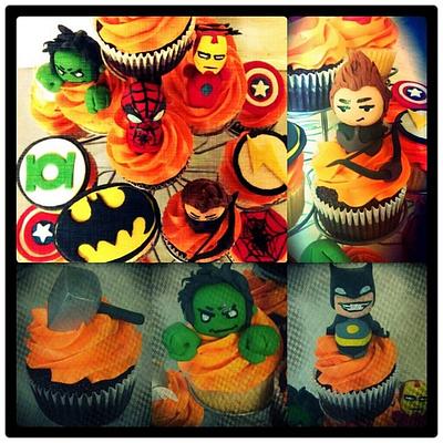 Marvel and DC Superhero cupcakes - Cake by Rebecca 