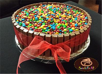 Kitkat cake - Cake by sweetsforall