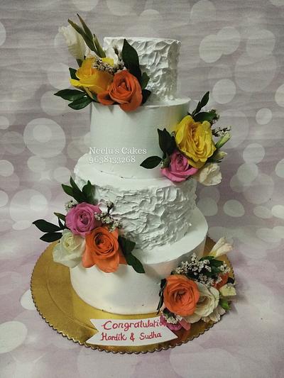 Wedding cake - Cake by Thehomecakestudio