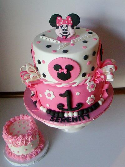 Minnie Mouse Cake - Cake by Colormehappy