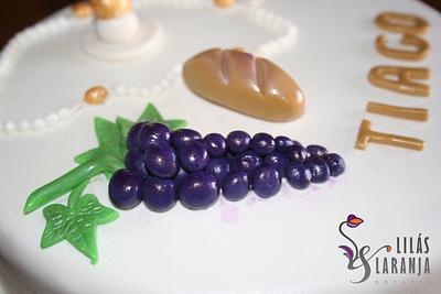 Grapes and bread for a first communion - Cake by Lilas e Laranja (by Teresa de Gruyter)