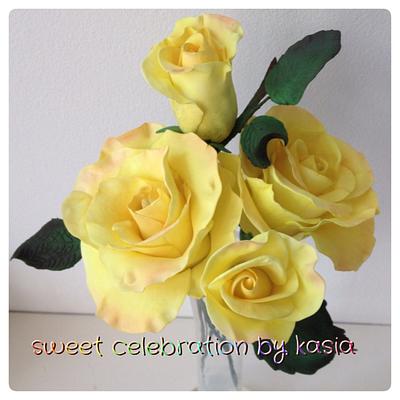 Yellow roses  - Cake by Kasia