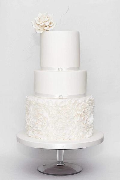 wedding cake - Cake by Andrea Kvetka