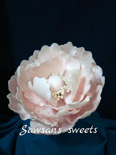 Gumpaste peony - Cake by Sawsan's sweets