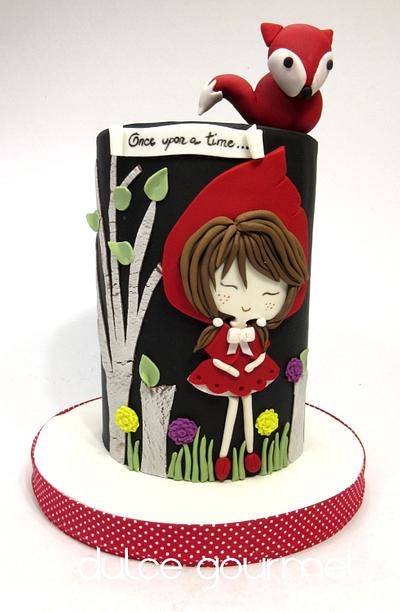 Little red riding hood - Cake by Silvia Caballero