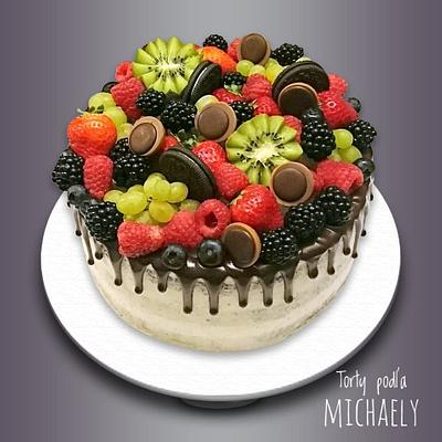 Drip cake with fruit - Cake by Michaela Hybska