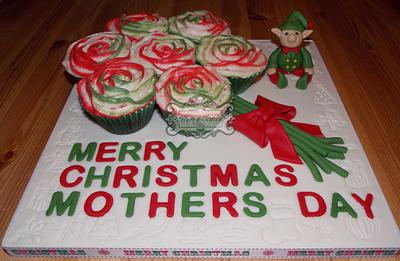 Christmas mothers day - Cake by kerrycakesnewcastle