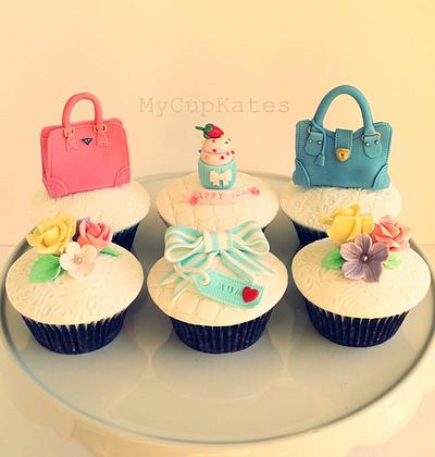 Cupcakes for Mum's birthday - Cake by Kate Kim