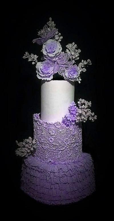 Purple cake  - Cake by WorldOfIrena