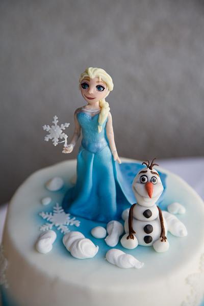 Elza and Olaf - Cake by Sugar Witch Terka 