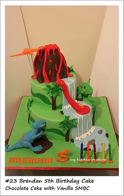 Dinosaurs and volcano cake - Cake by Linda Kurniawan