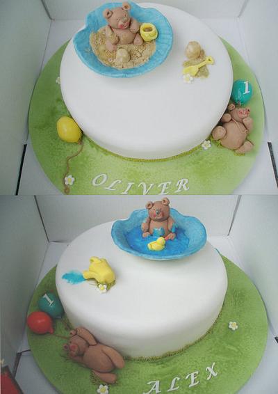 Bear Cakes - Cake by BakesALot