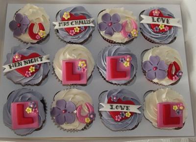 Hen do cupcakes - Cake by Hayley