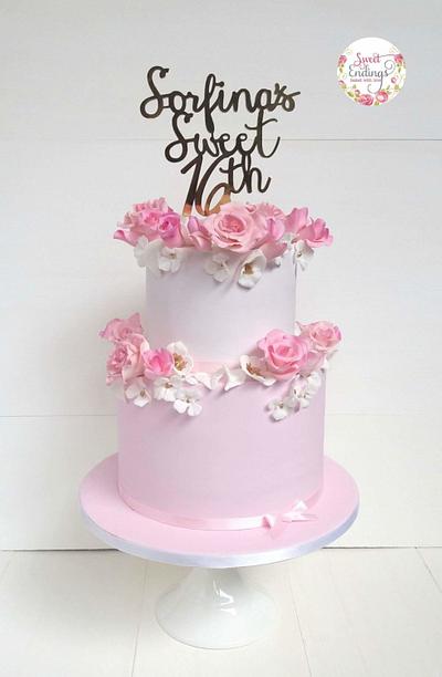 Sweet 16 - Cake by Lulu Goh