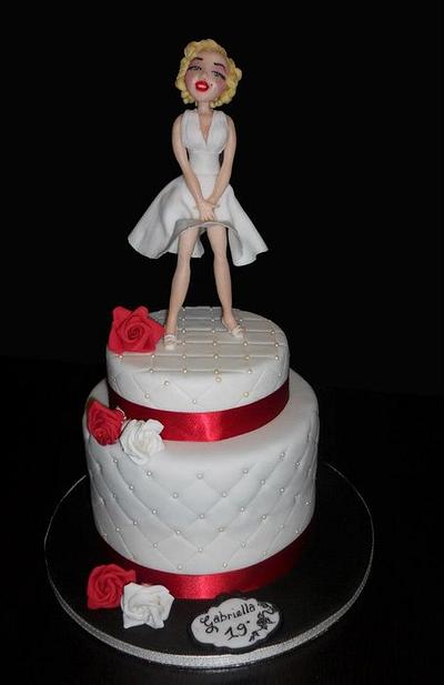 Marylin Monroe Cake  - Cake by virginia