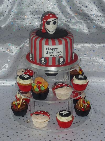 Arrrghhhh Pirate Theme Birthday Cake - Cake by irisheyes