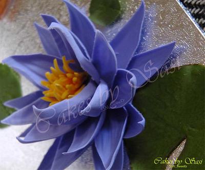 Work in progress ... Water lilly - Cake by CakesbySasi