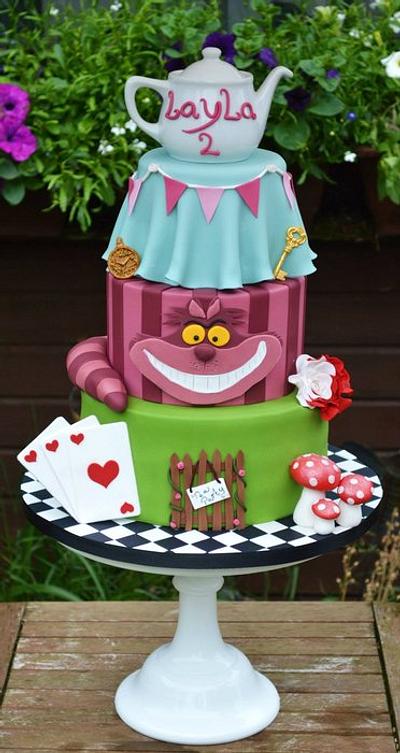 Alice in wonderland cake - Cake by Krumblies Wedding Cakes