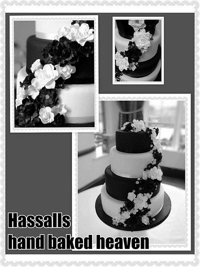 black and white floral 4 tier wedding cake - Cake by gemma hassall