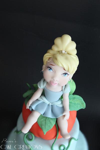 Cinderella baby - topper - Cake by Pamela Iacobellis