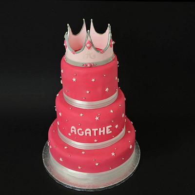 Princess crown Communion Cake - Cake by Une Fille en Cuisine