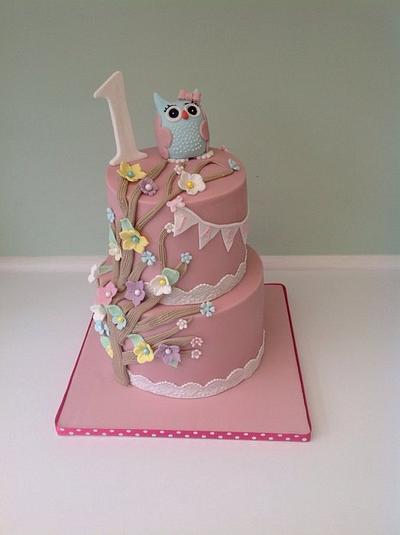 Pretty owl - Cake by Keeley Cakes