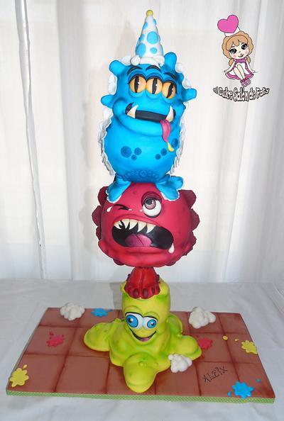 SWEET MONSTERS cake - Cake by Dulce Salon by Paty