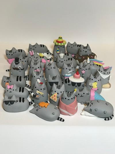 Pusheen cupcake toppers - Cake by cakesbylucille