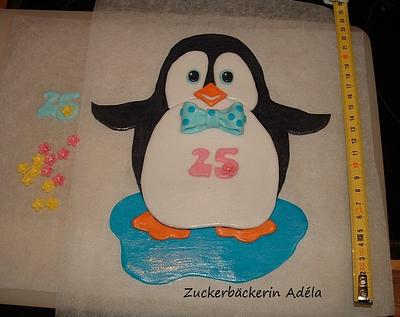 Penguin cake topper - Cake by Adéla
