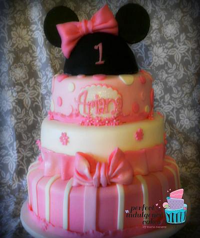 Minnie Mouse for Ariana - Cake by Maria Cazarez Cakes and Sugar Art