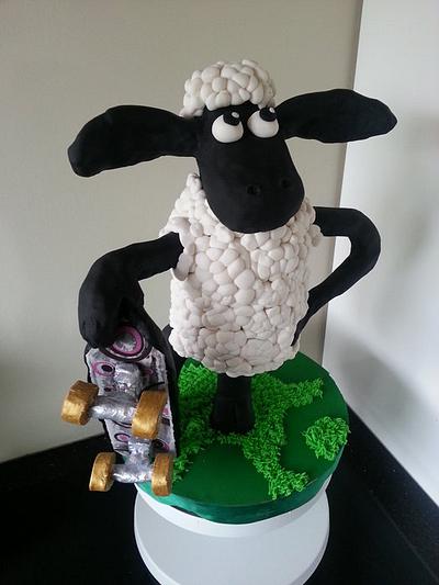Shaun the Sheep with Skateboard - Cake by The Cake Engineer NZ