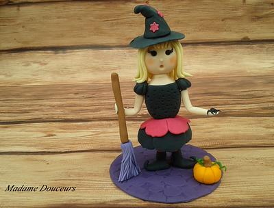 Little witch cake topper - Cake by Madame Douceurs