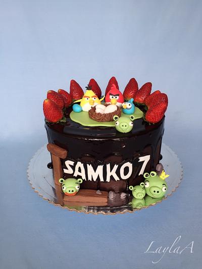 Angry birds drip cake  - Cake by Layla A