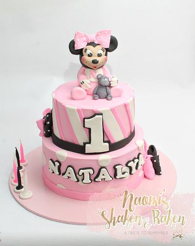 Minnie Mouse - Cake by Naomi's Shaken & Baken