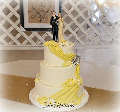 Daisy Bling - Cake by Donna Tokazowski- Cake Hatteras, Martinsburg WV