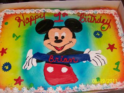 Mickey Mouse, freehand - Cake by Tracy Buttermore