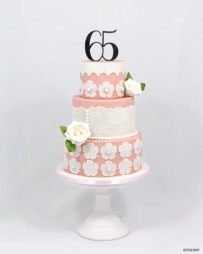 Flower birthday cake - Cake by Sandra_Bakery