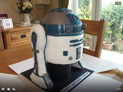 R2D2 - Cake by Cakeage22