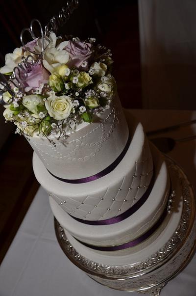 3 Tier Wedding Cake - Cake by Leanne Butterworth