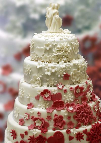Wedding Cake I - Cake by Danijela Tomasevic