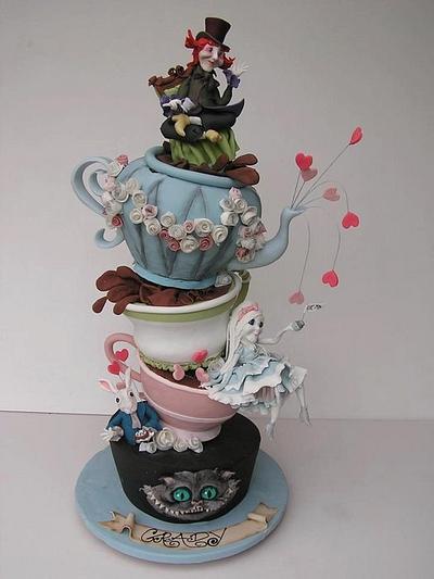Mad mad hatter - Cake by Louisa Massignani