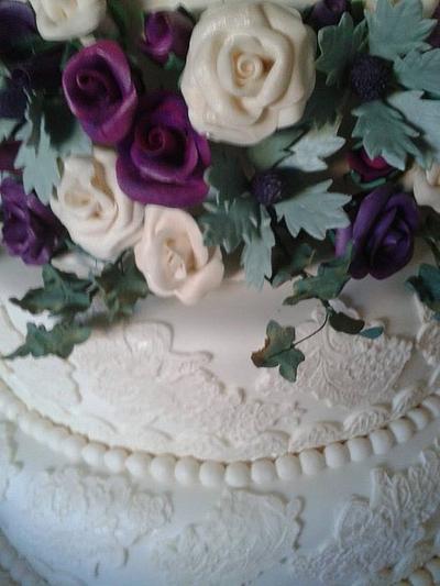 Roses, Sea Holly and lace wedding cake - Cake by Ann McKenzie