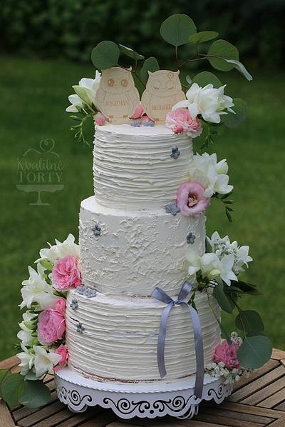 wedding cake : - Cake by Lucya 